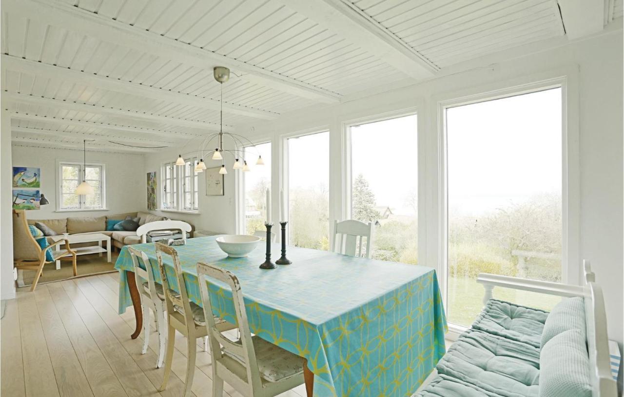 Lovely Home In Svaneke With House Sea View Zewnętrze zdjęcie