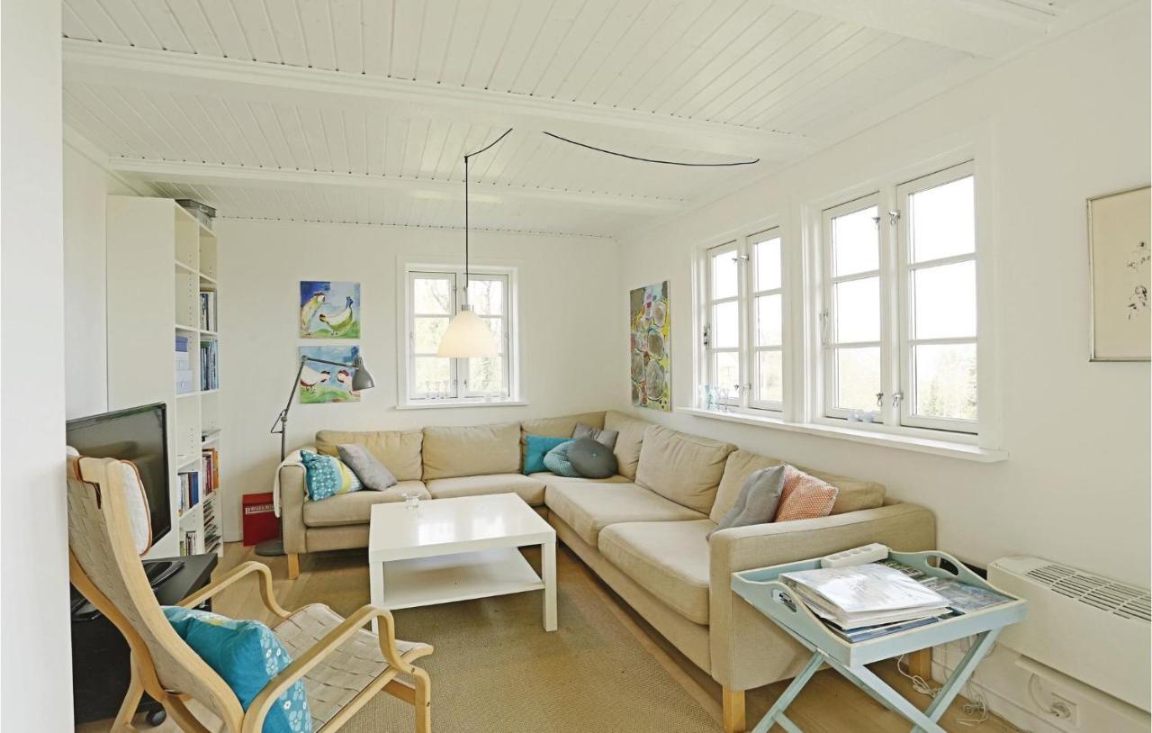 Lovely Home In Svaneke With House Sea View Zewnętrze zdjęcie